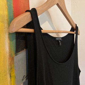 Eileen Fisher Black Silk Sleeveless Tank Tunic Top. Preowned.